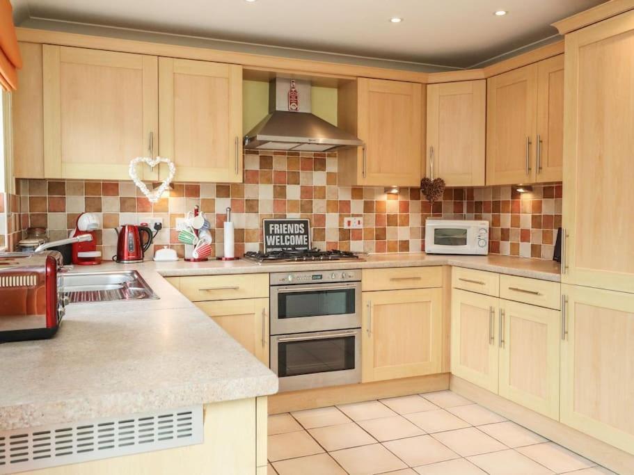 Stunning Seaviews - Beach House - Jacuzzi Bath Tub Littlestone-on-Sea Esterno foto