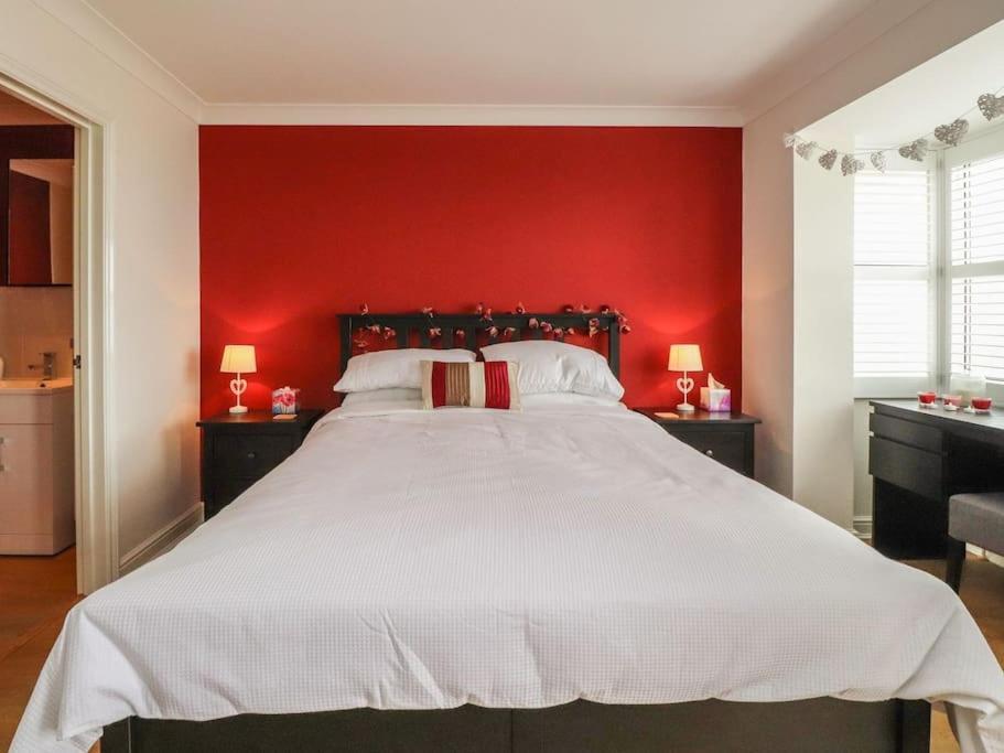 Stunning Seaviews - Beach House - Jacuzzi Bath Tub Littlestone-on-Sea Esterno foto