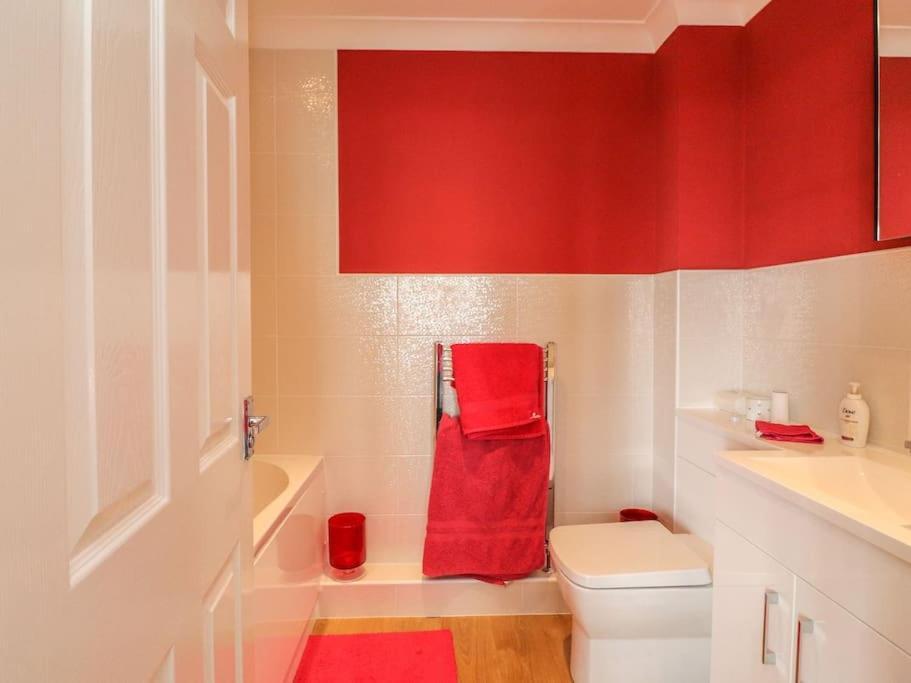 Stunning Seaviews - Beach House - Jacuzzi Bath Tub Littlestone-on-Sea Esterno foto
